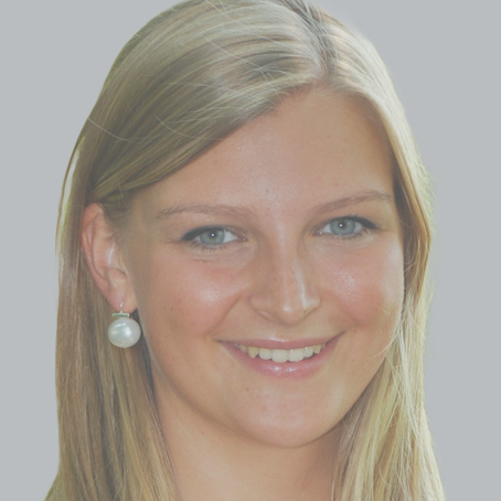 Ali Holbrook '12